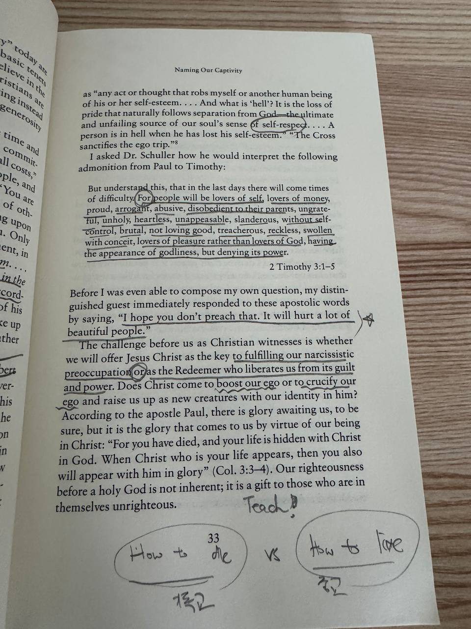 『Christless Christianity』33ページ。テモテへの手紙二3章1〜5節の引用に線が引かれ、ページ下の余白に「How to die」と「How to love」が丸で囲まれ、それぞれの下にハングルの書き込みがある