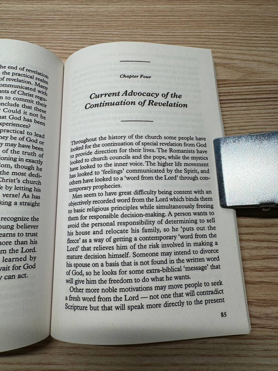 Chapter Four『Current Advocacy of the Continuation of Revelation』のタイトルページ(85ページ)。現代の啓示継続論の議論が展開される