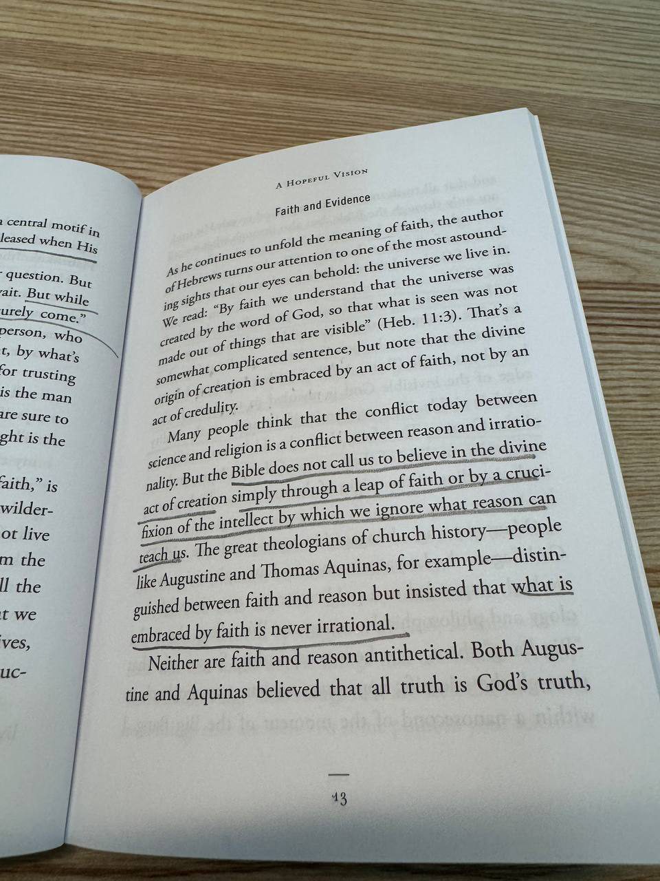 『What Is Faith?』13ページ。「Faith and Evidence」の節で、聖書は信仰の飛躍や知性の磔によって信じよとは言わない、という部分に線が引かれている